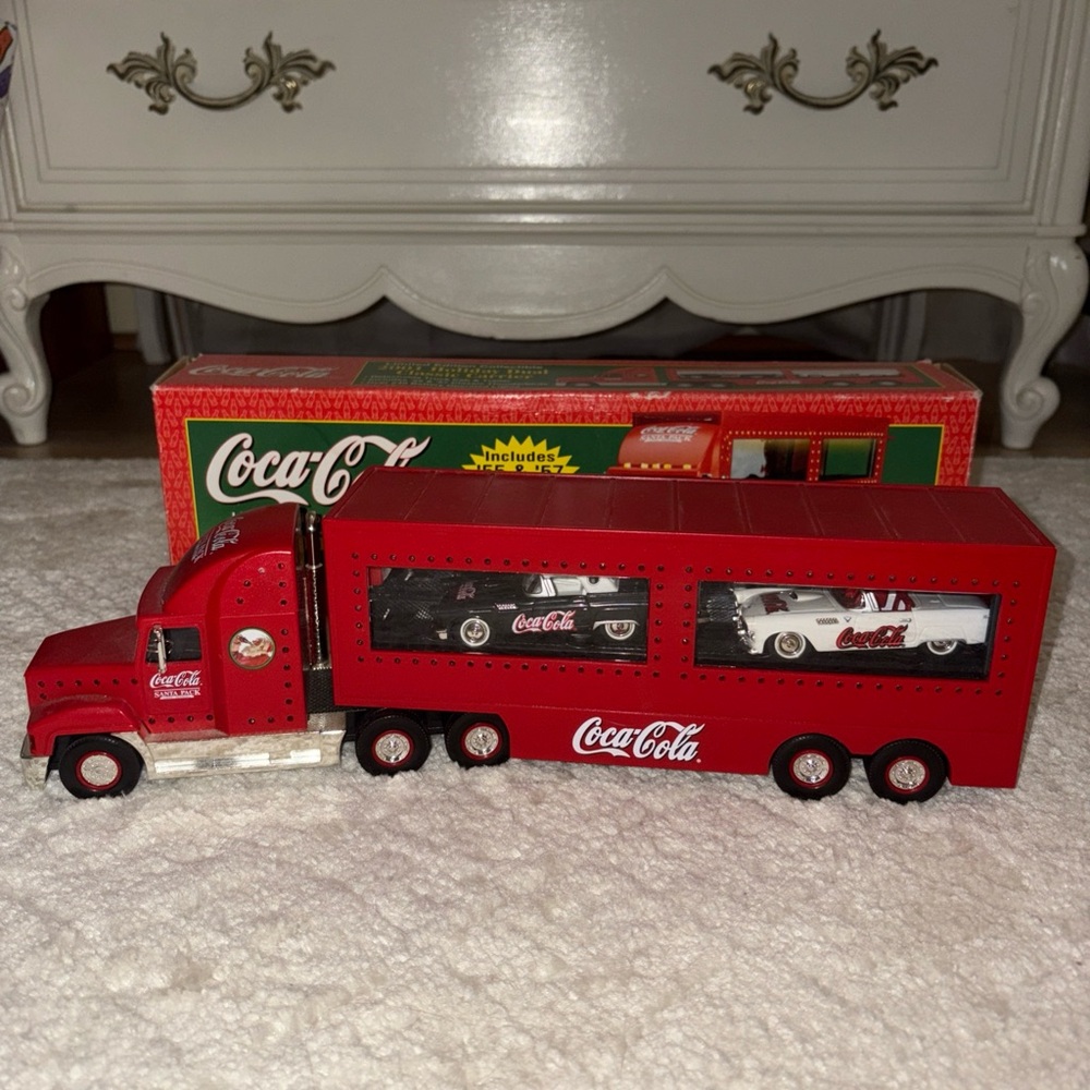 Limited Edition Coca-Cola 2001 Holiday Dual Classic Carrier